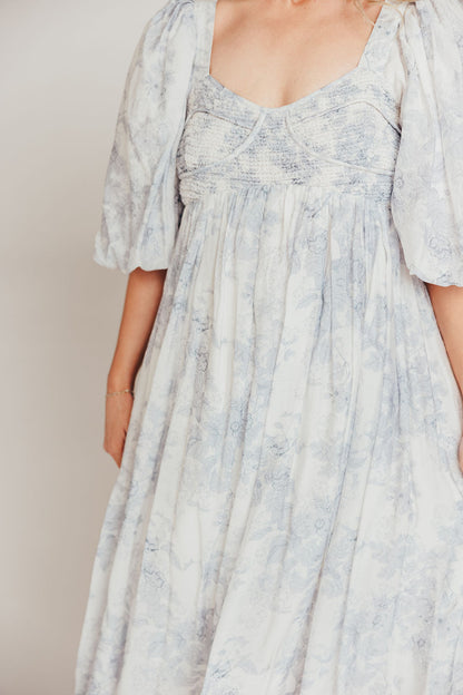 Harlow Maxi Dress in Light Blue Floral - Bump Friendly & Inclusive Sizing (S-3XL)