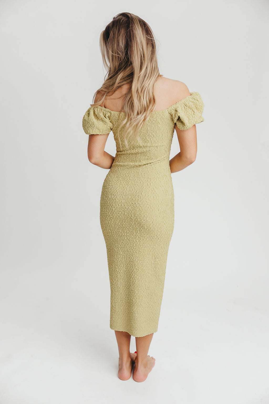 Mila Puffed Sleeve Midi Dress in Lime