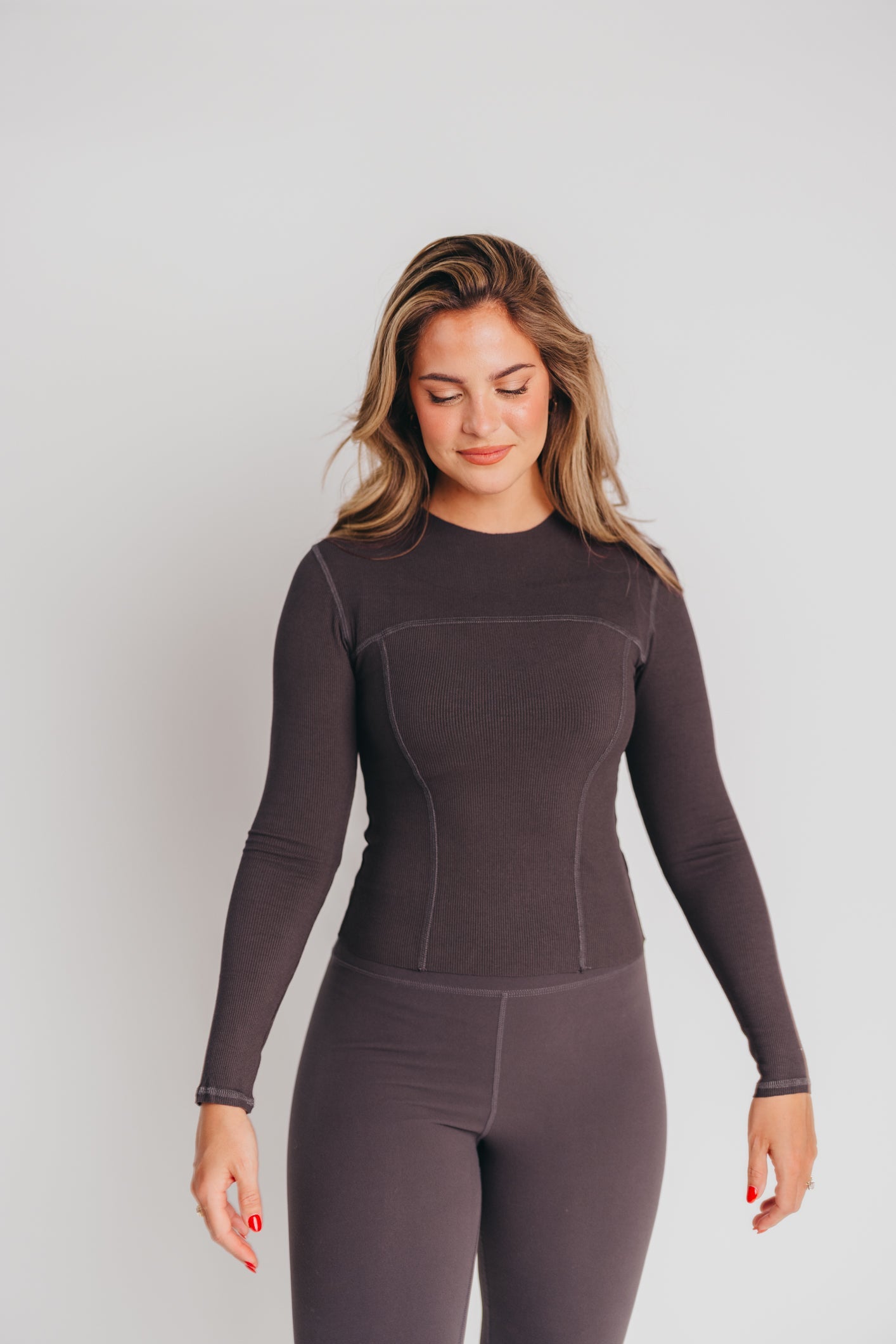 Worth the Label Long Sleeve Ribbed Seam Top in Charcoal