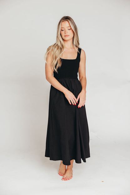 Lucinda Maxi Dress in Black