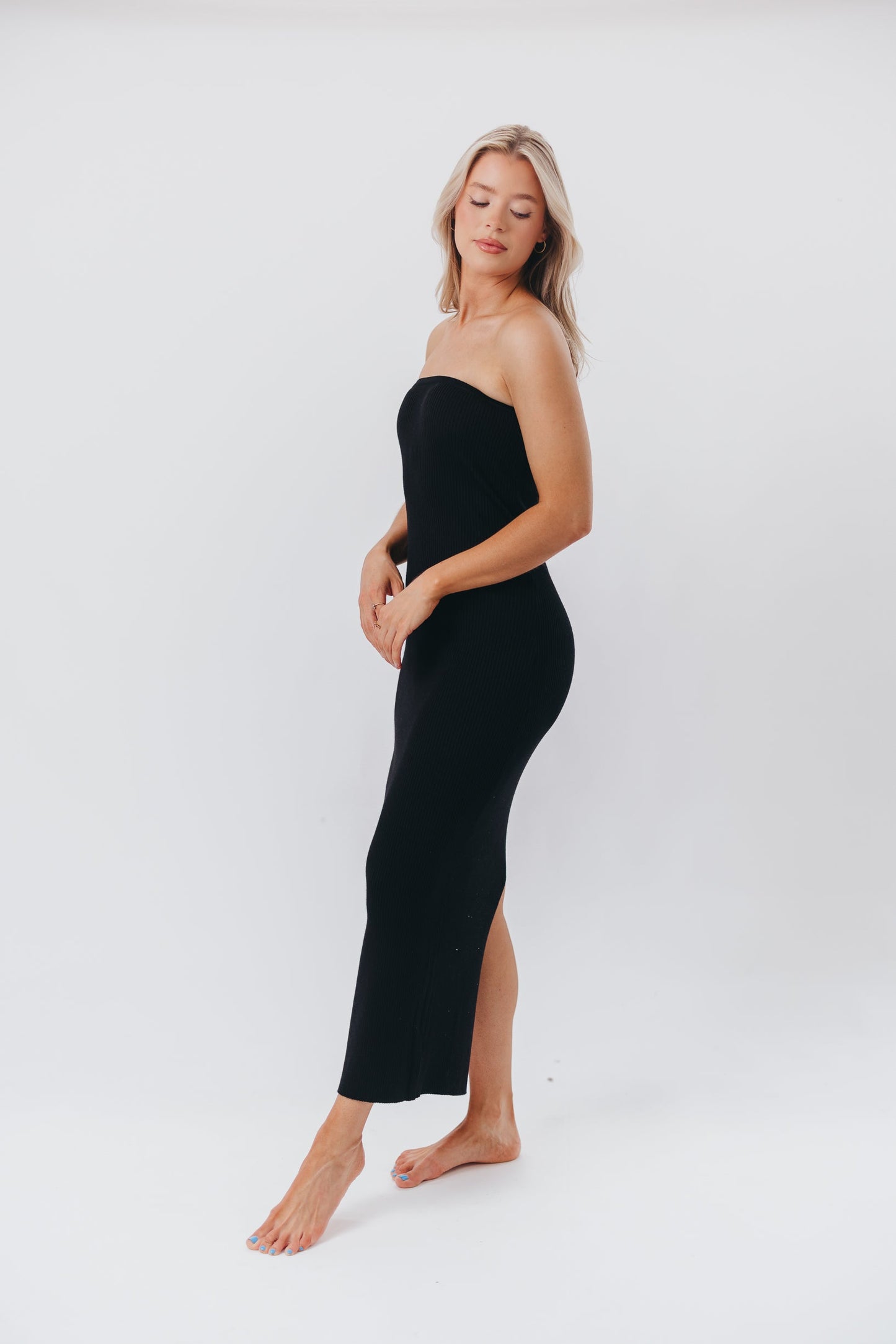 Courtney Ribbed Knit Strapless Maxi Dress in Black