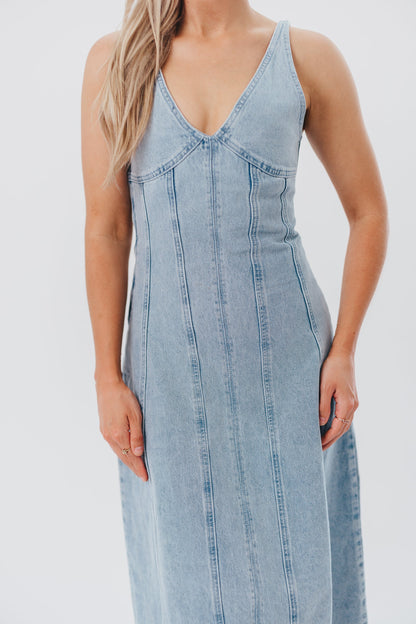 Annie V-Neck Maxi Dress in Denim