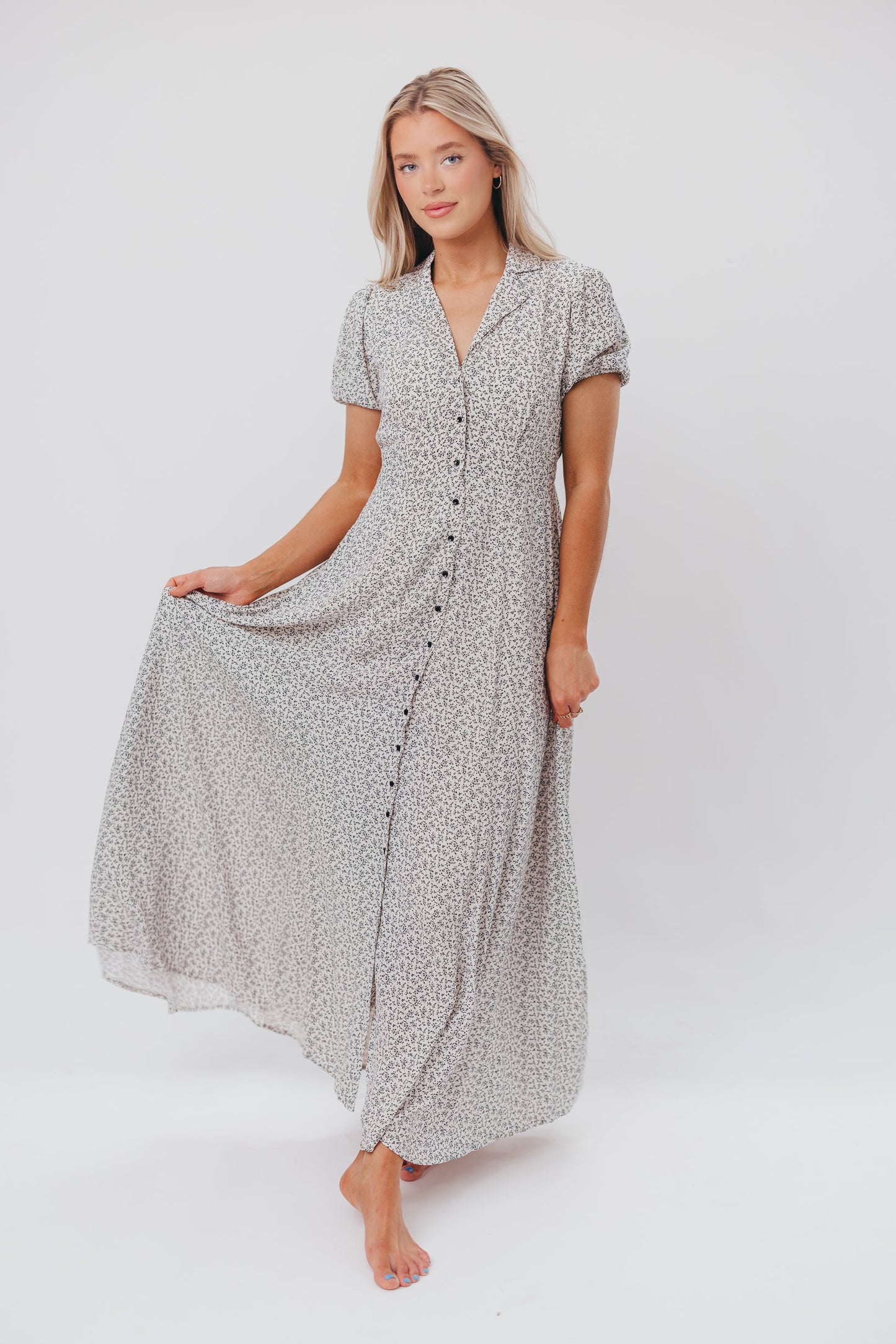 Mariah Collared Button-Down Maxi Dress in Creme Floral - Nursing Friendly