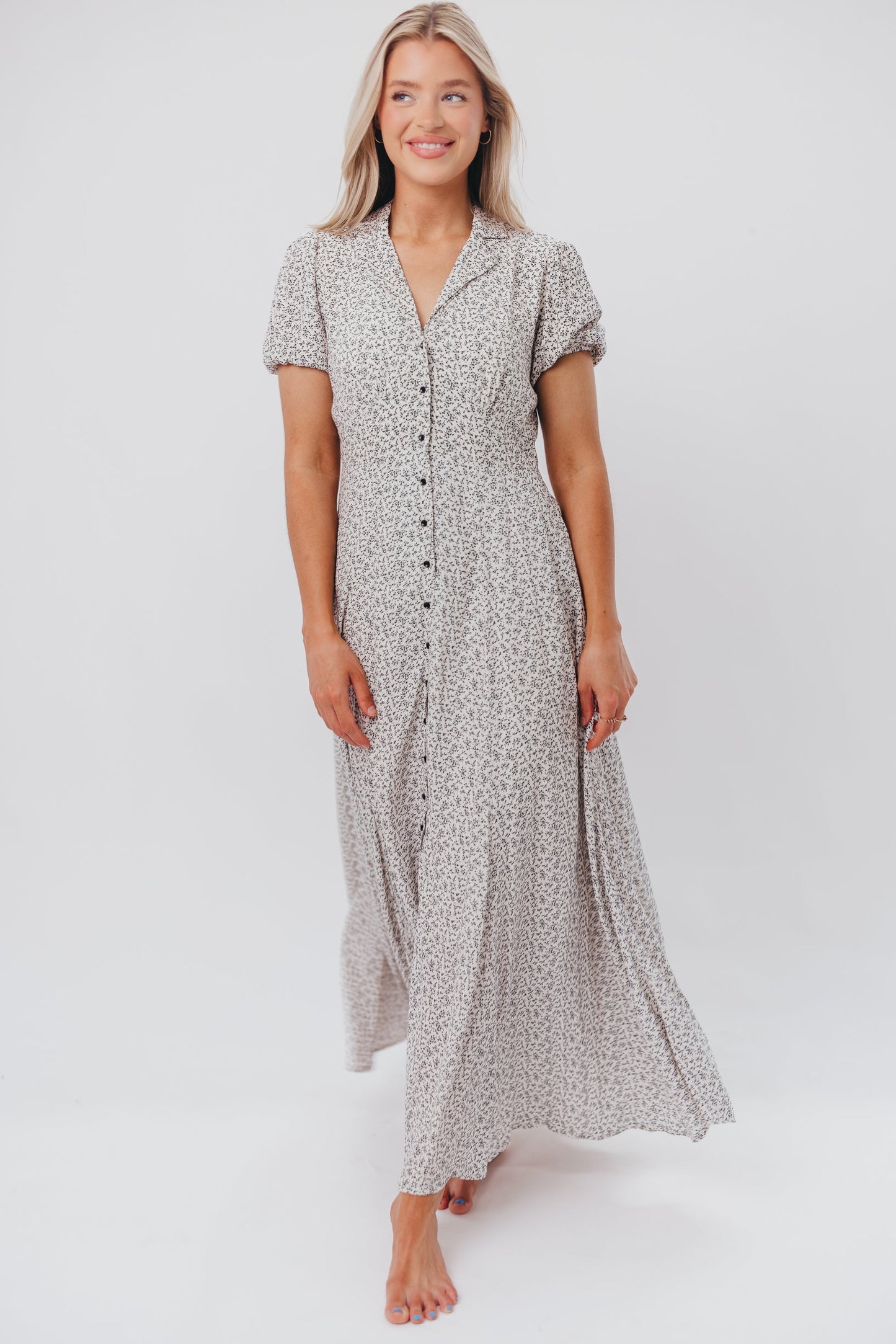 Mariah Collared Button-Down Maxi Dress in Creme Floral - Nursing Friendly