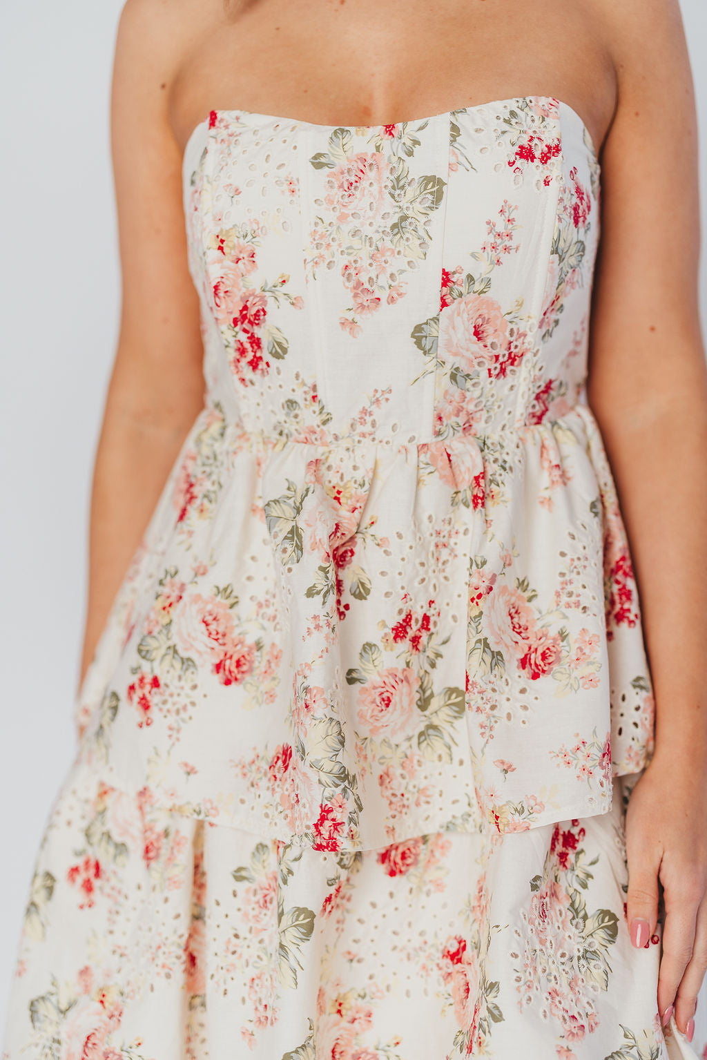 Britney Eyelet Midi Dress in Natural Floral