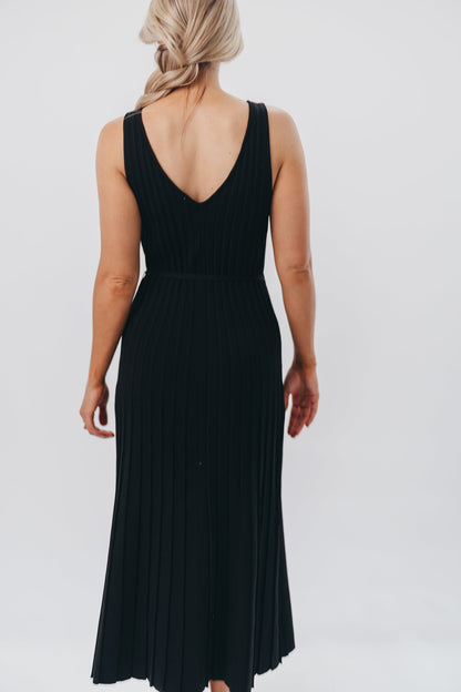 Marissa Knit Maxi Dress with Pleated Skirt and Tie Waist in Black