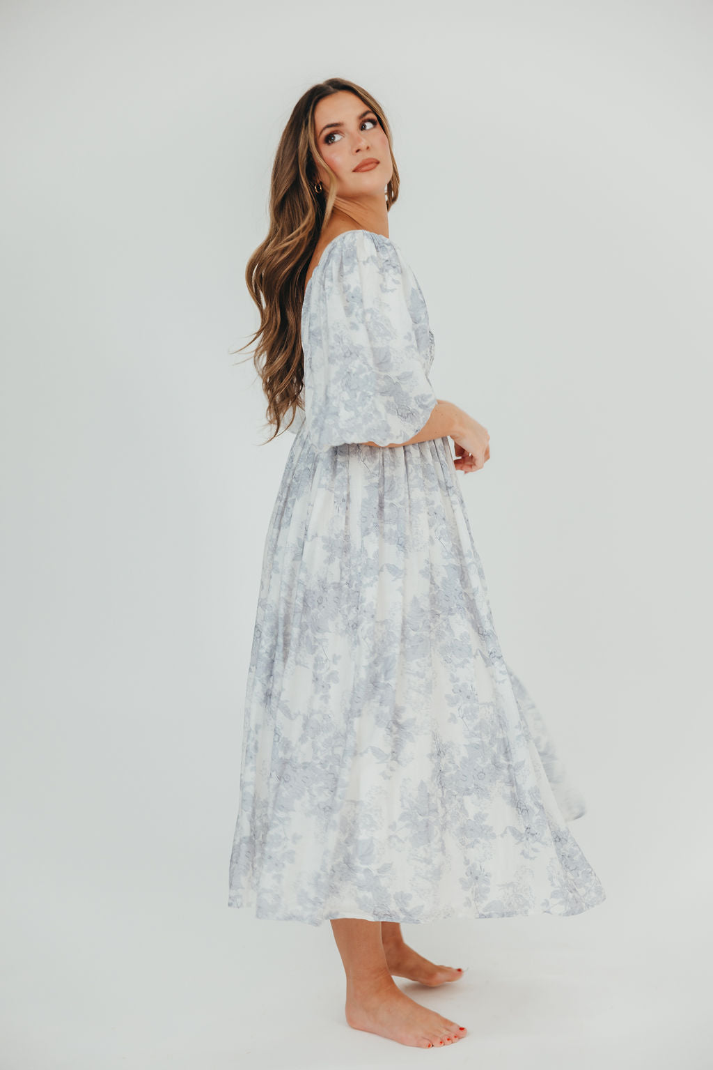 Harlow Maxi Dress in Light Blue Floral - Bump Friendly & Inclusive Sizing (S-3XL)