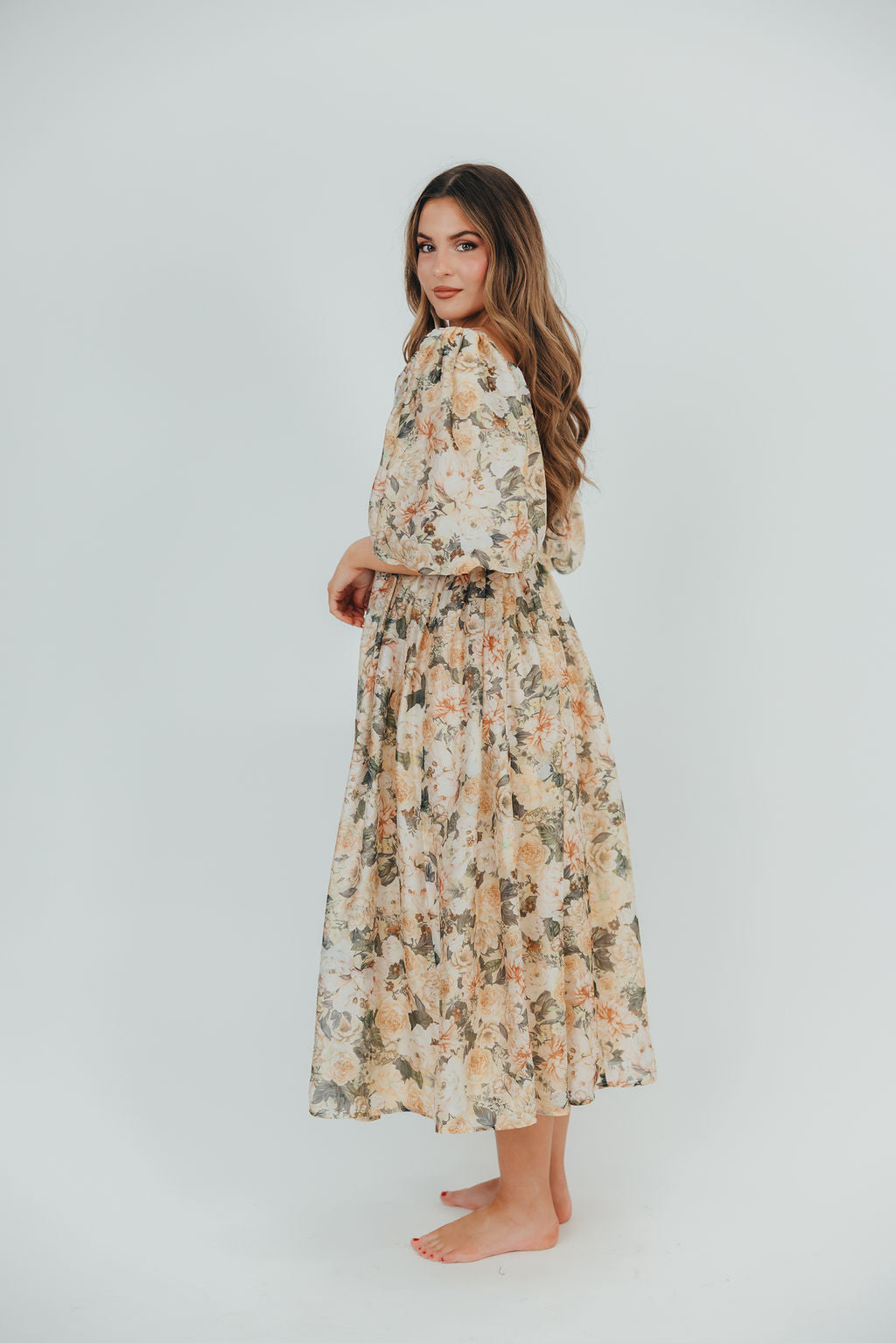 Harlow Maxi Dress in Champagne Floral - Bump Friendly & Inclusive Sizing (S-3XL)