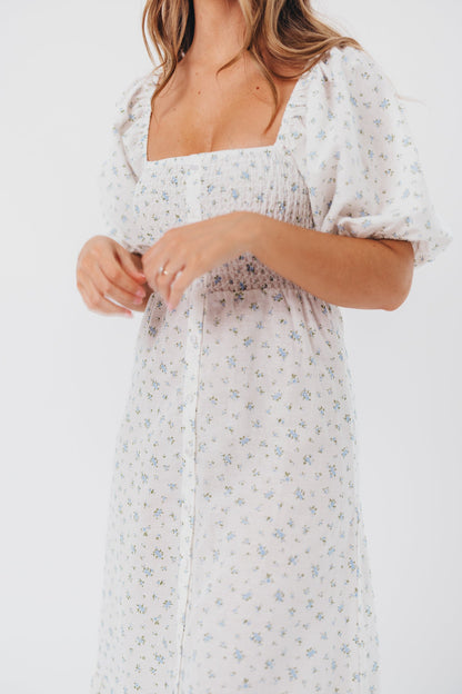 Daisy Maxi Dress in White/Blue Floral