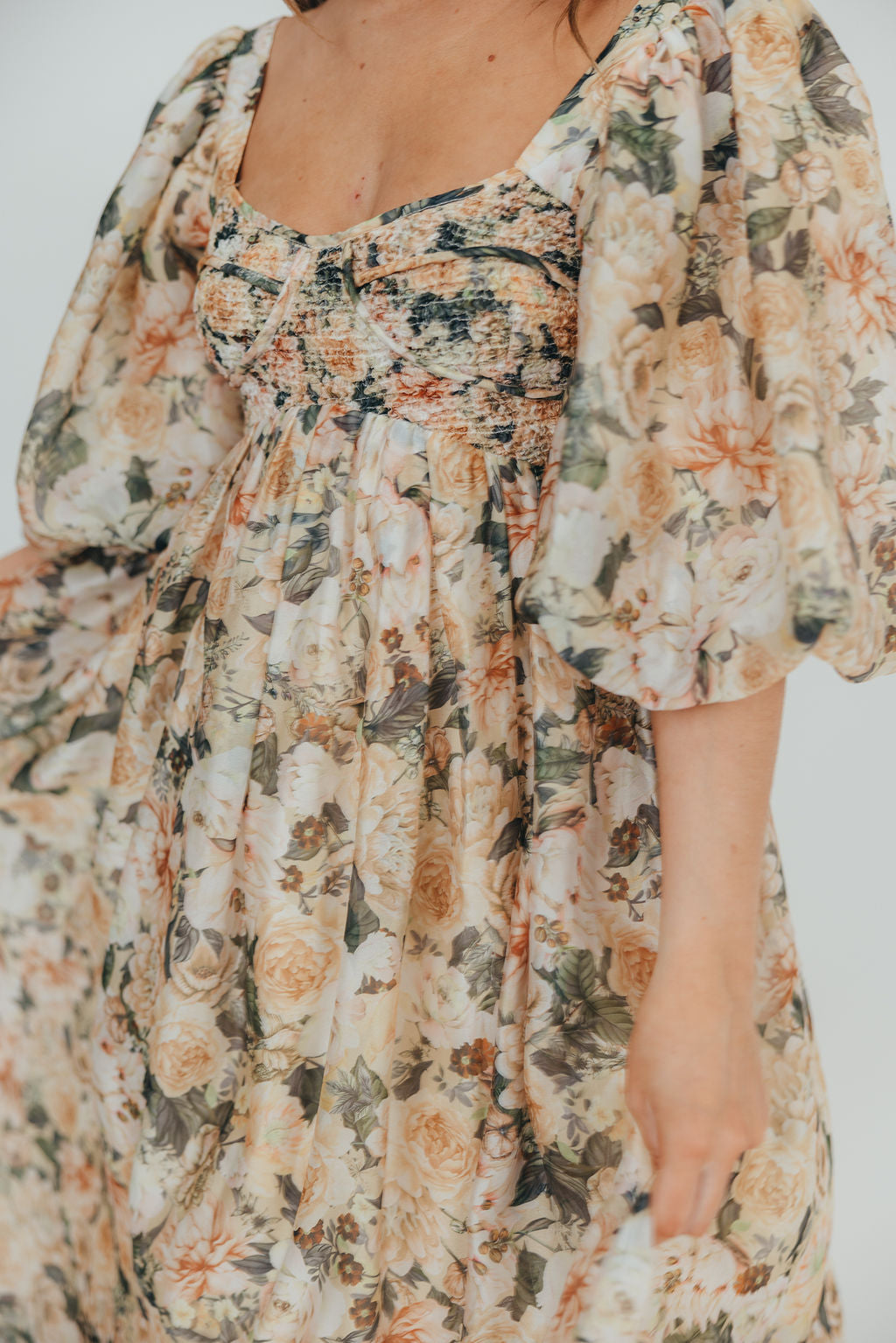 Harlow Maxi Dress in Champagne Floral - Bump Friendly & Inclusive Sizing (S-3XL)