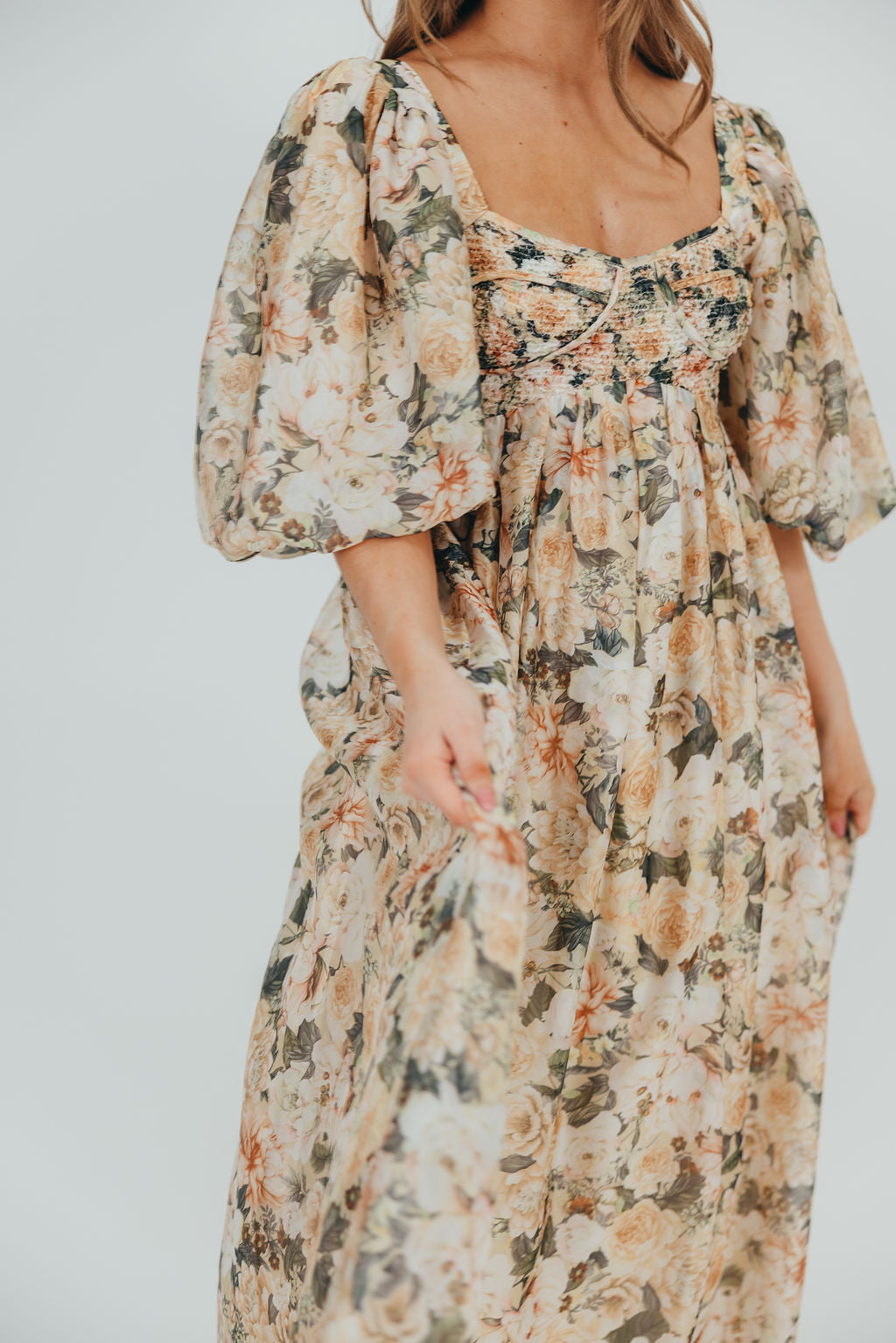 Harlow Maxi Dress in Champagne Floral - Bump Friendly & Inclusive Sizing (S-3XL)