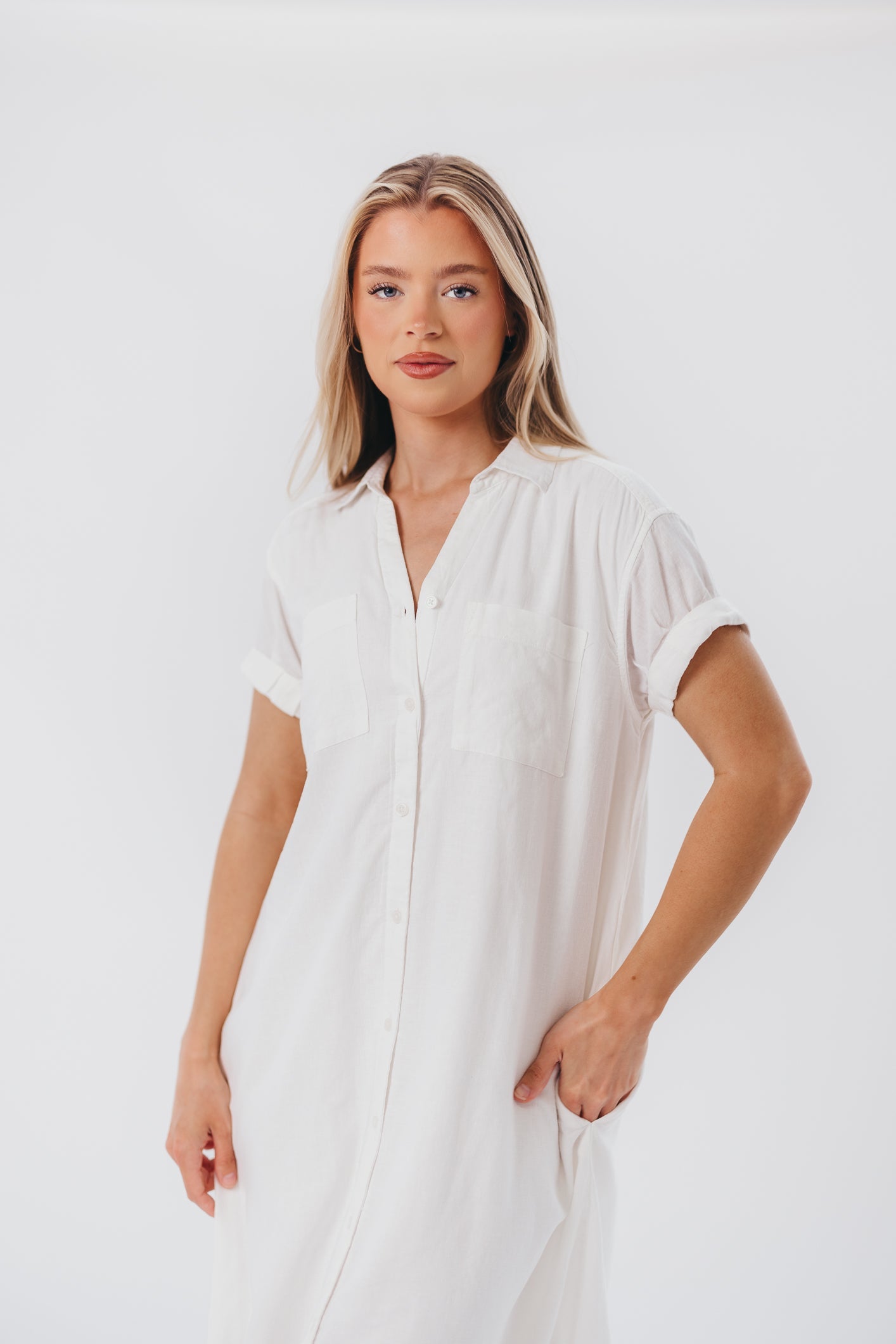 Paris Linen-Blend Midi Shirt Dress in Blanc - Nursing Friendly