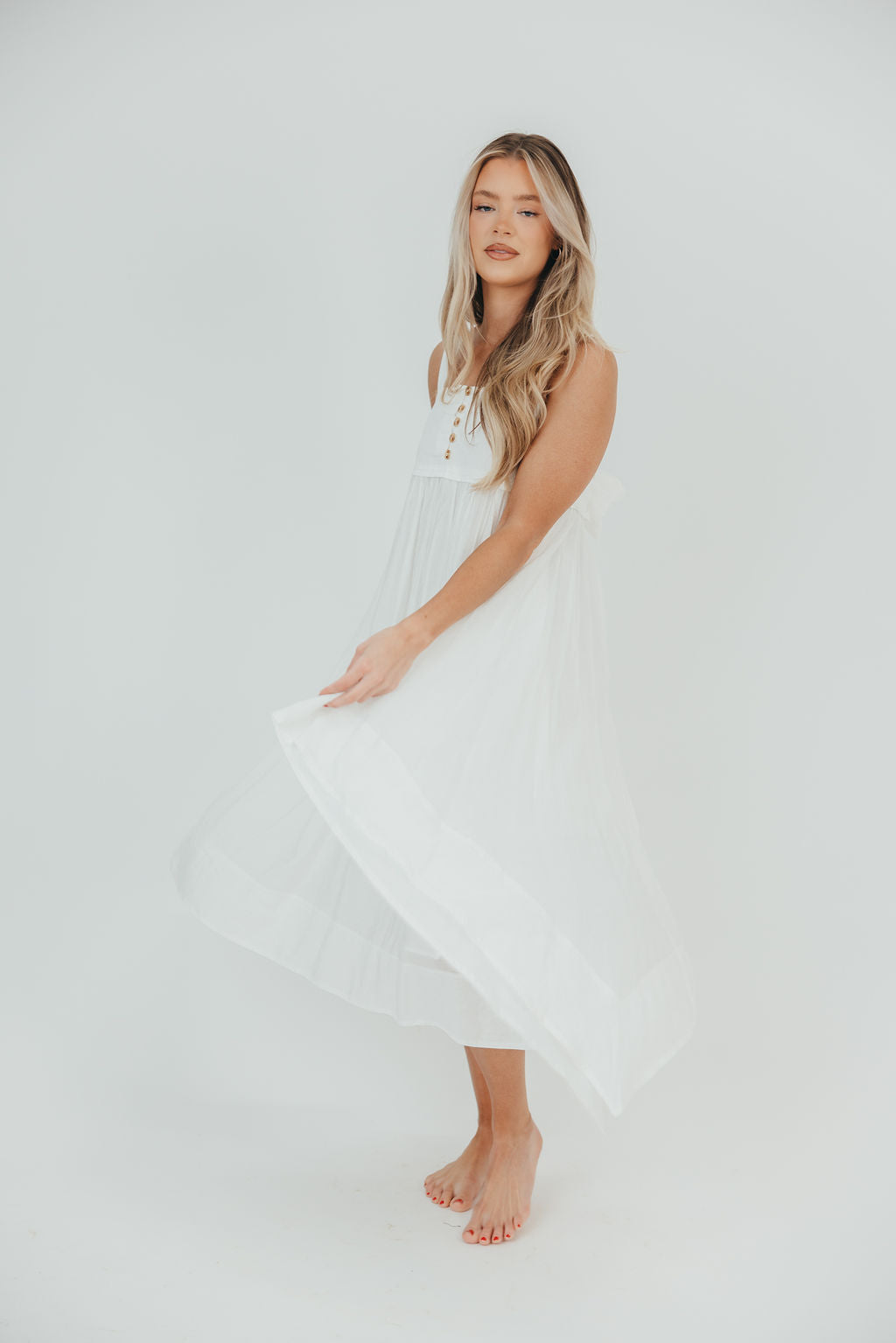 Ariella Sleeveless Midi Dress in Off-White