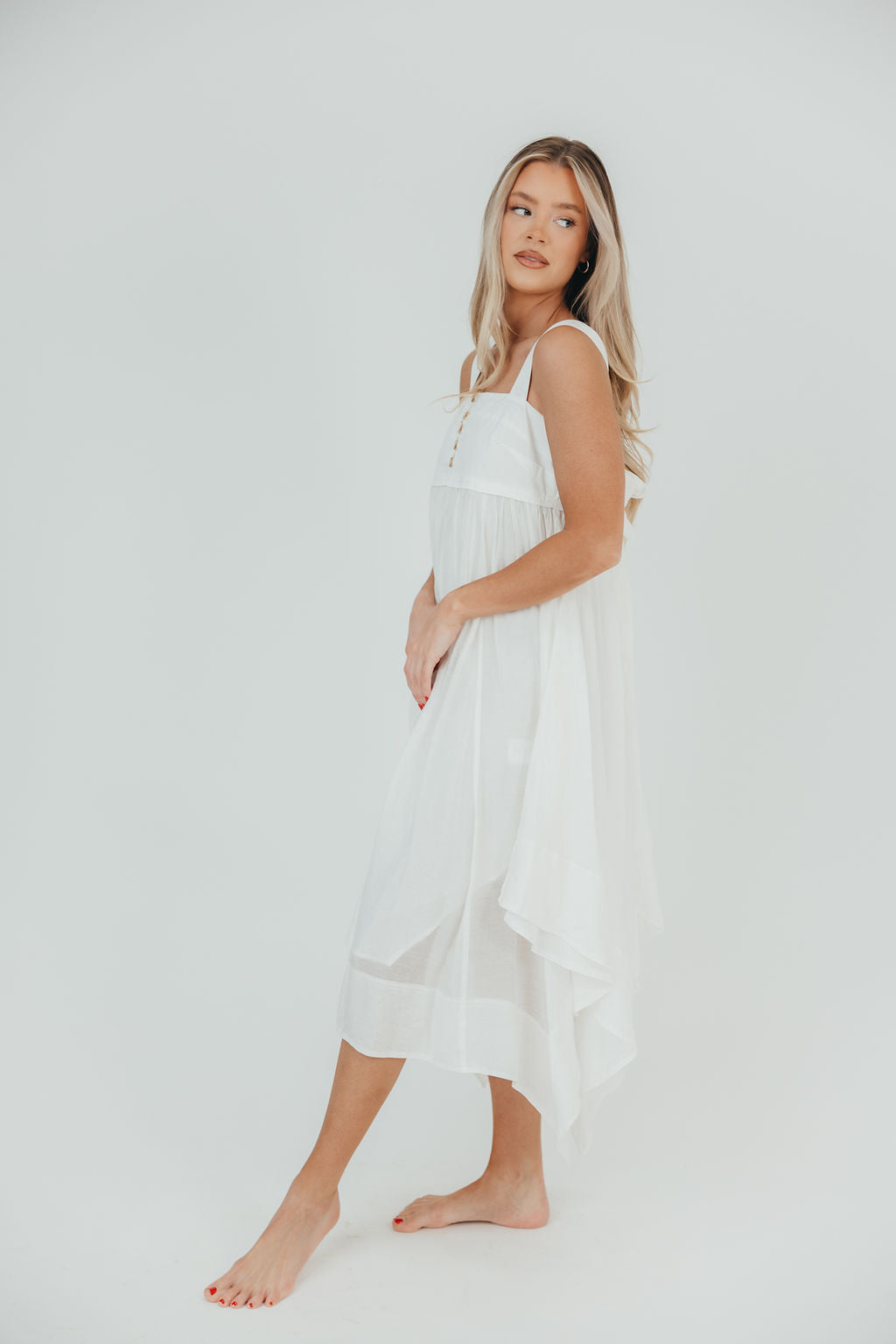 Ariella Sleeveless Midi Dress in Off-White