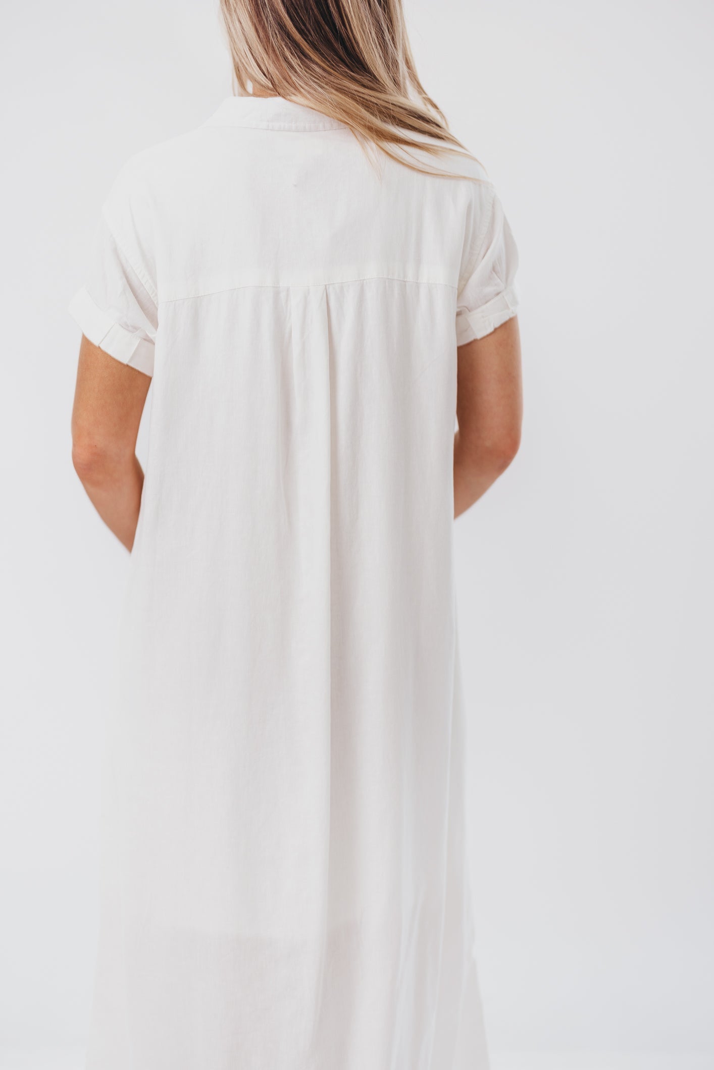 Paris Linen-Blend Midi Shirt Dress in Blanc - Nursing Friendly