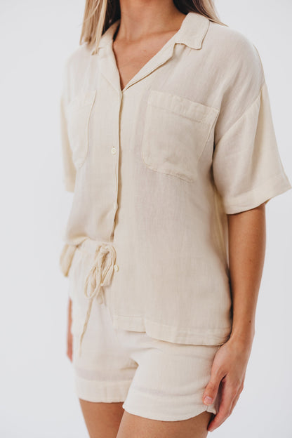 Ella Button-Up Shirt in Seashell - Nursing Friendly