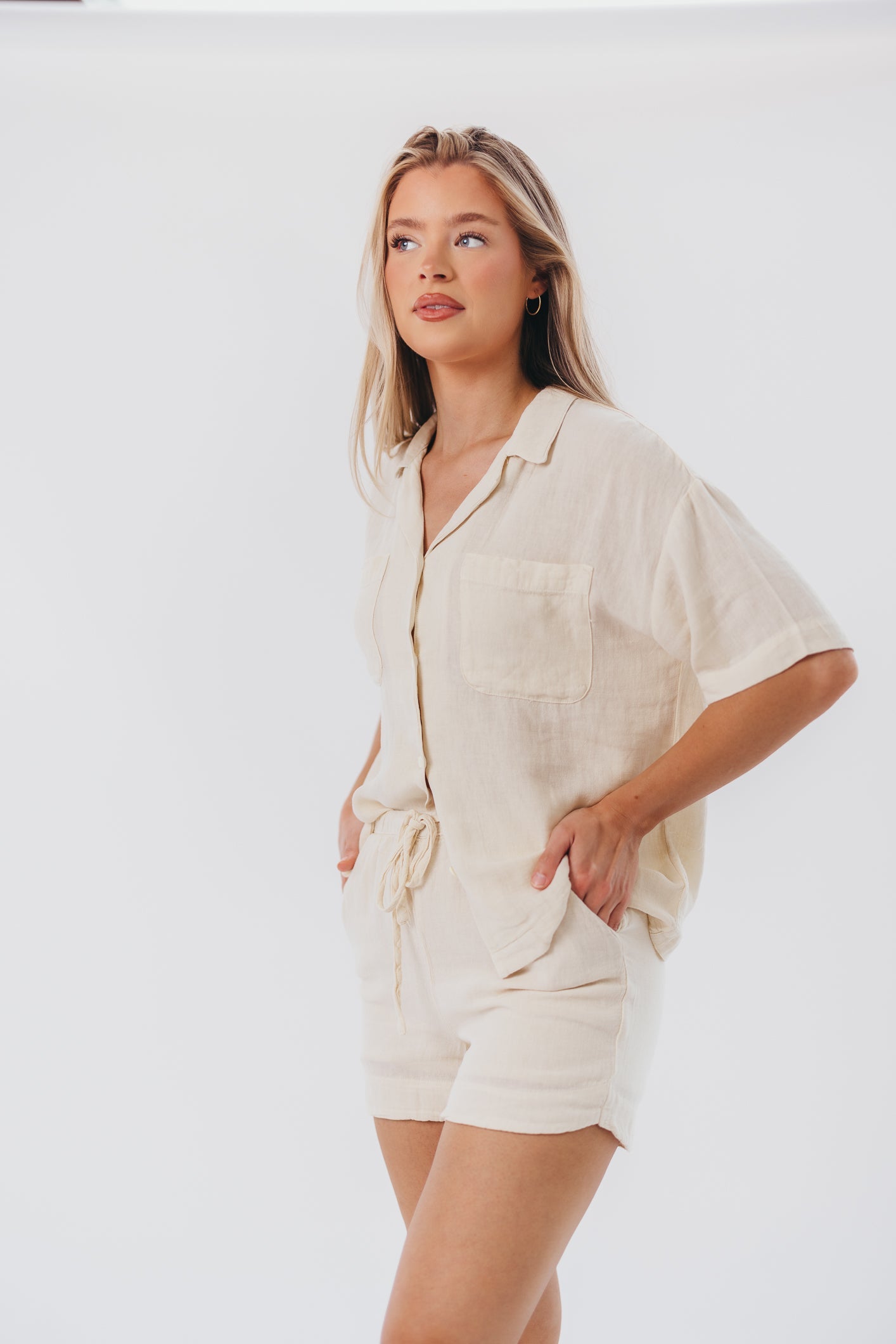 Ella Button-Up Shirt in Seashell - Nursing Friendly