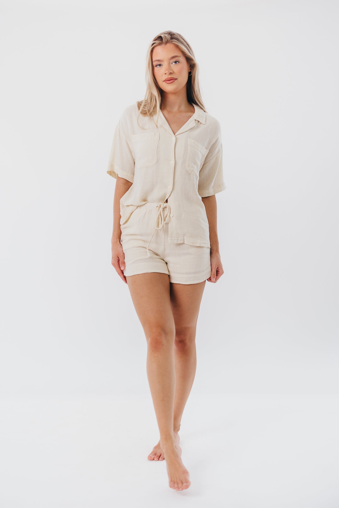 Ella Button-Up Shirt in Seashell - Nursing Friendly