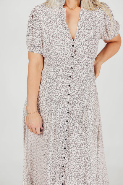 Mariah Collared Button-Down Maxi Dress in Creme Floral - Nursing Friendly