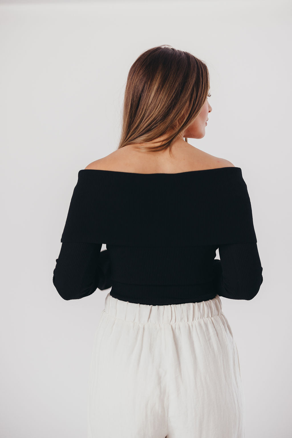 Palmer Off-the-Shoulder Sweater in Black