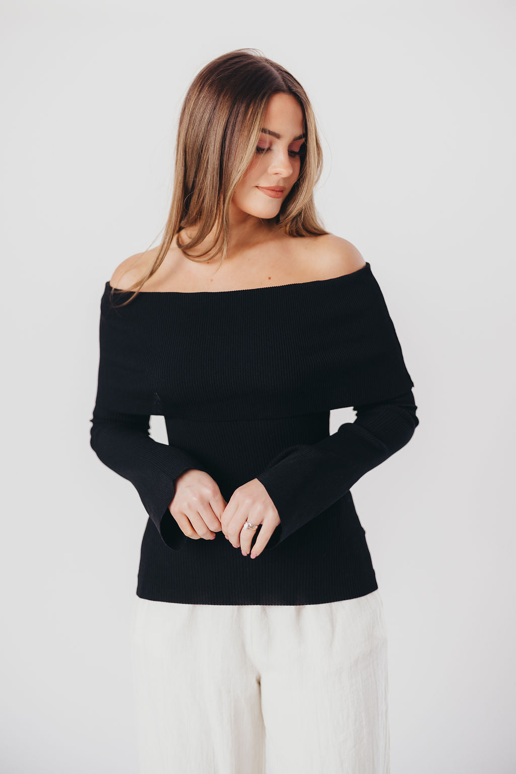 Palmer Off-the-Shoulder Sweater in Black