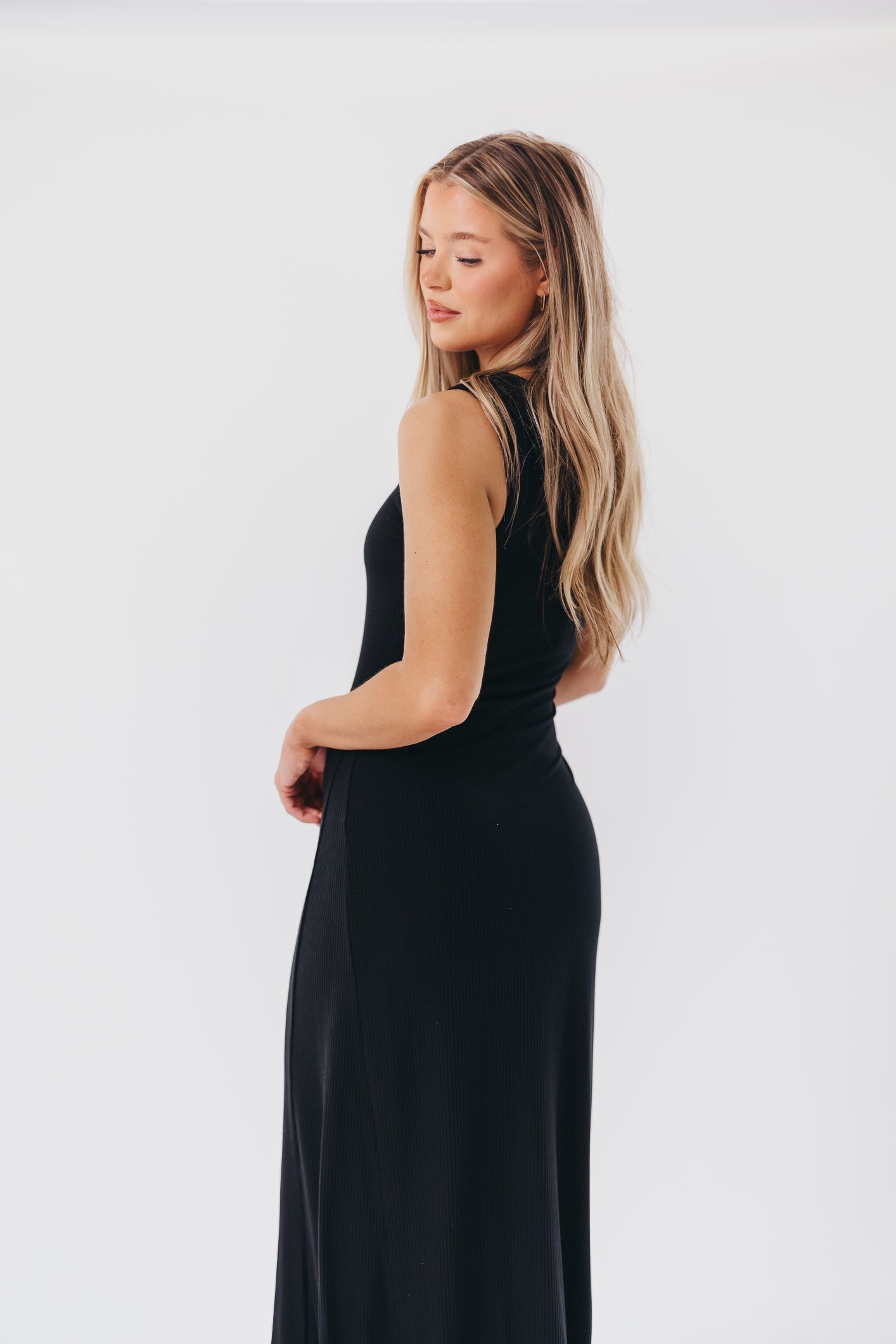 Leighton Knit Maxi Dress in Black