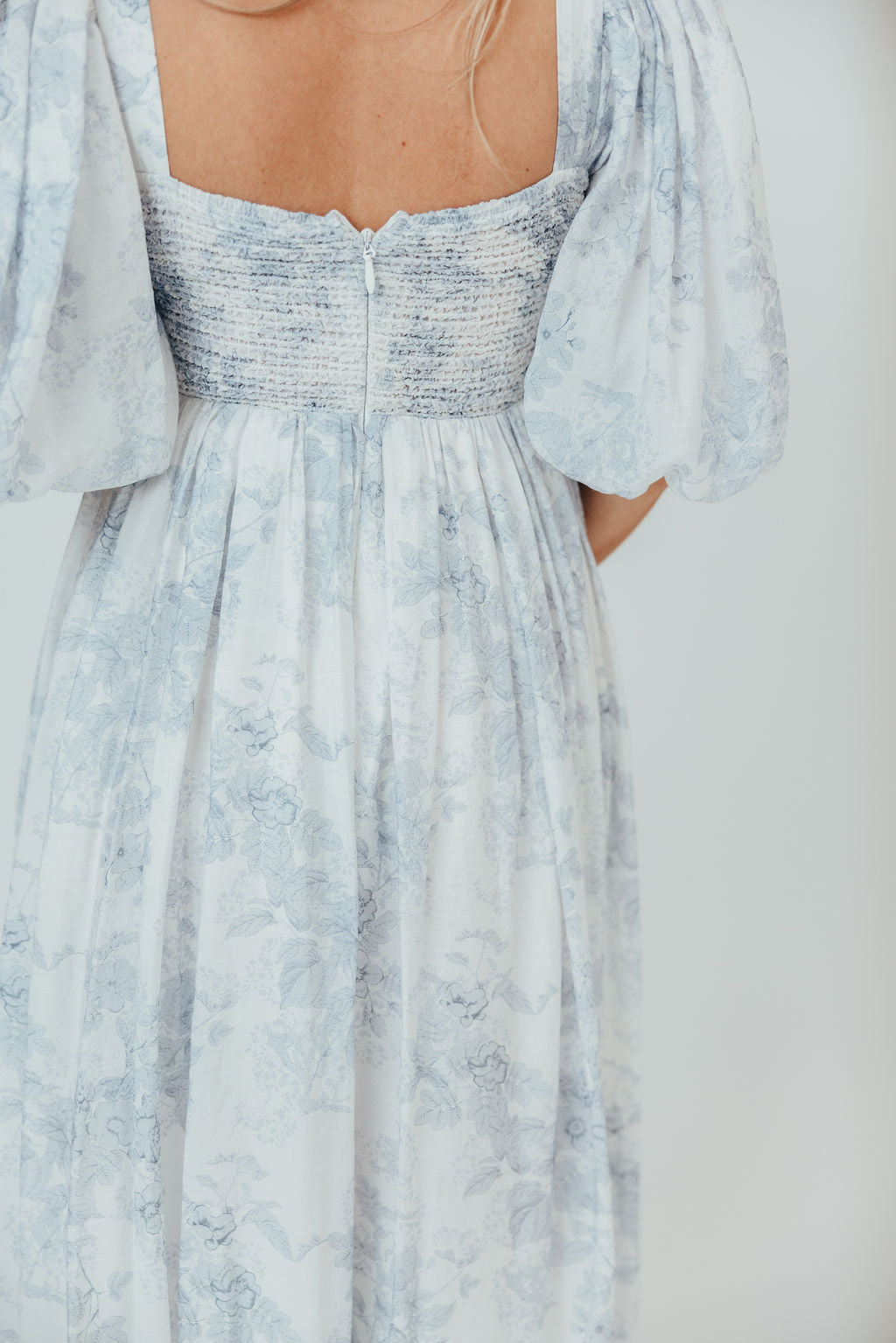 Harlow Maxi Dress in Light Blue Floral - Bump Friendly & Inclusive Sizing (S-3XL)