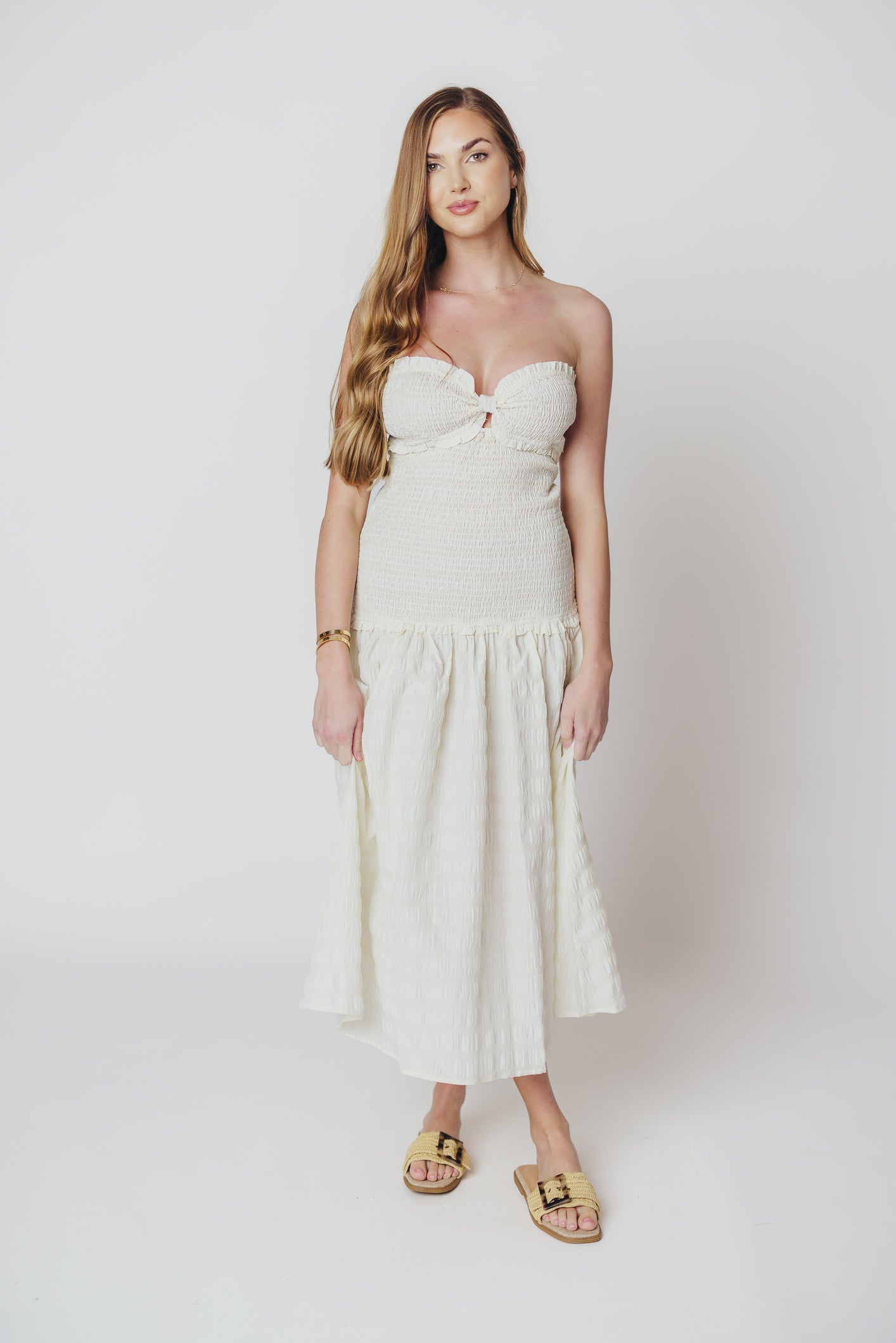 Whitley Strapless Sweetheart Midi Dress in Ivory