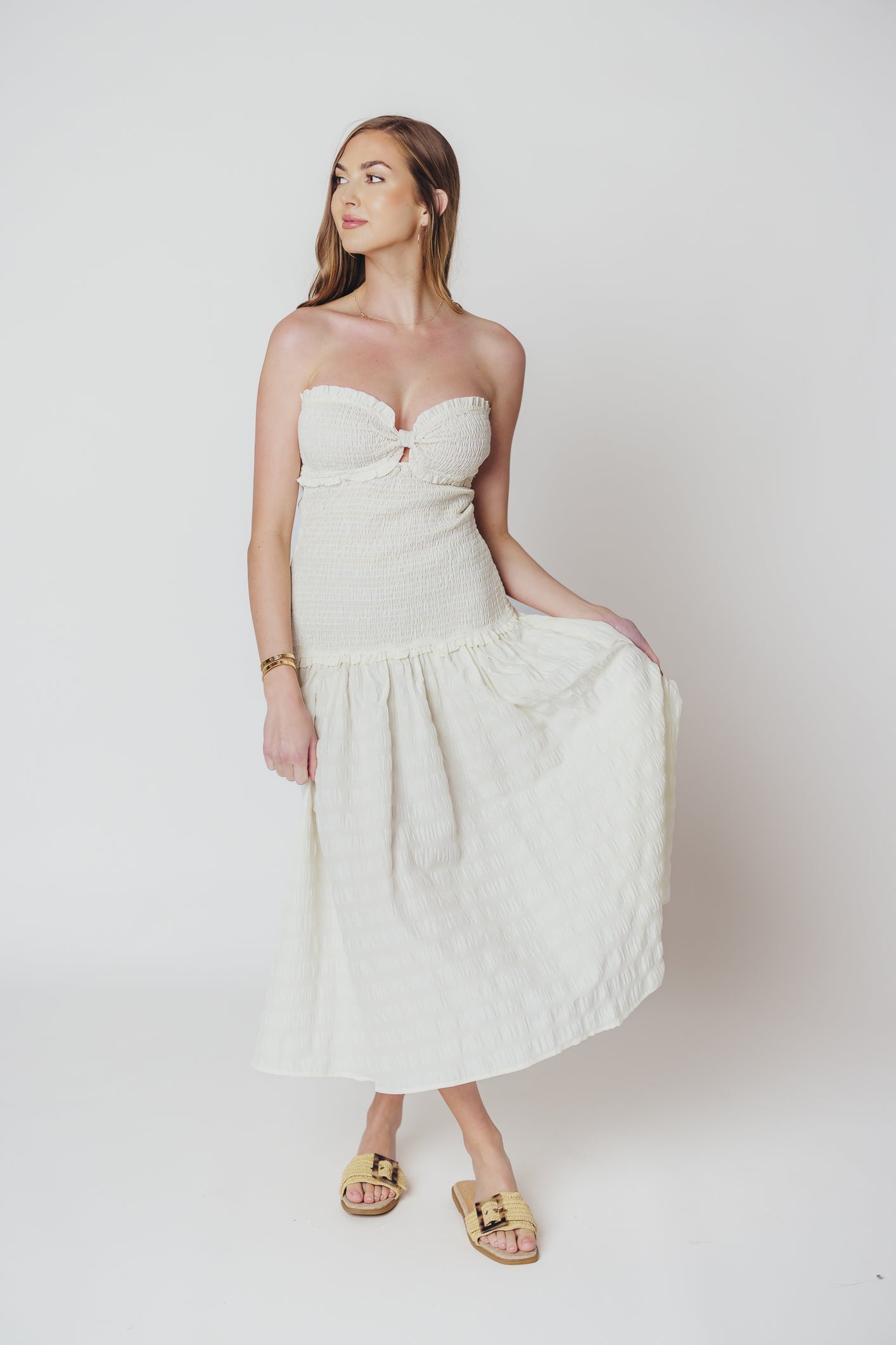 Whitley Strapless Sweetheart Midi Dress in Ivory