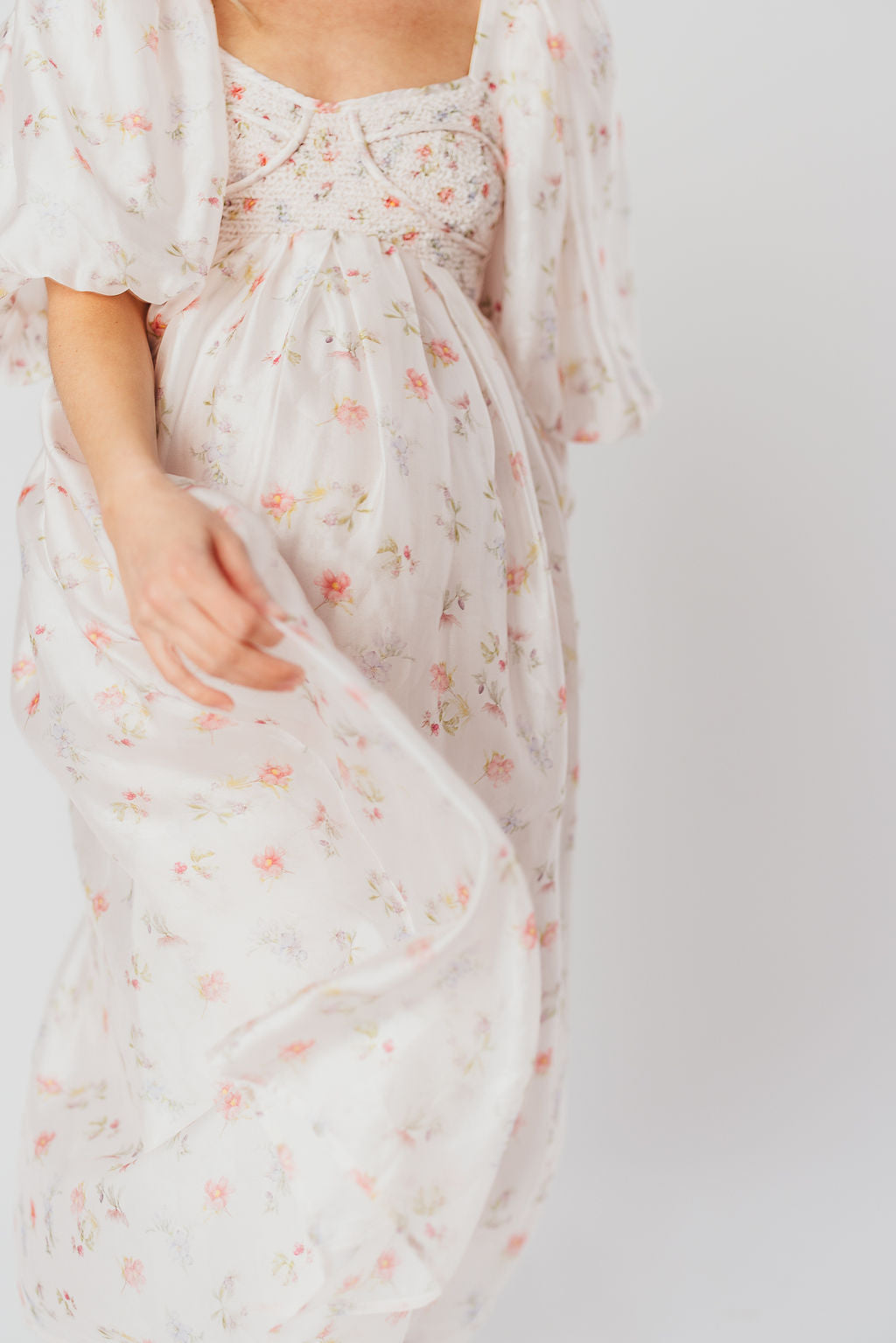 Harlow Maxi Dress in Tiny Pink Floral - Bump Friendly & Inclusive Sizing (S-3XL)