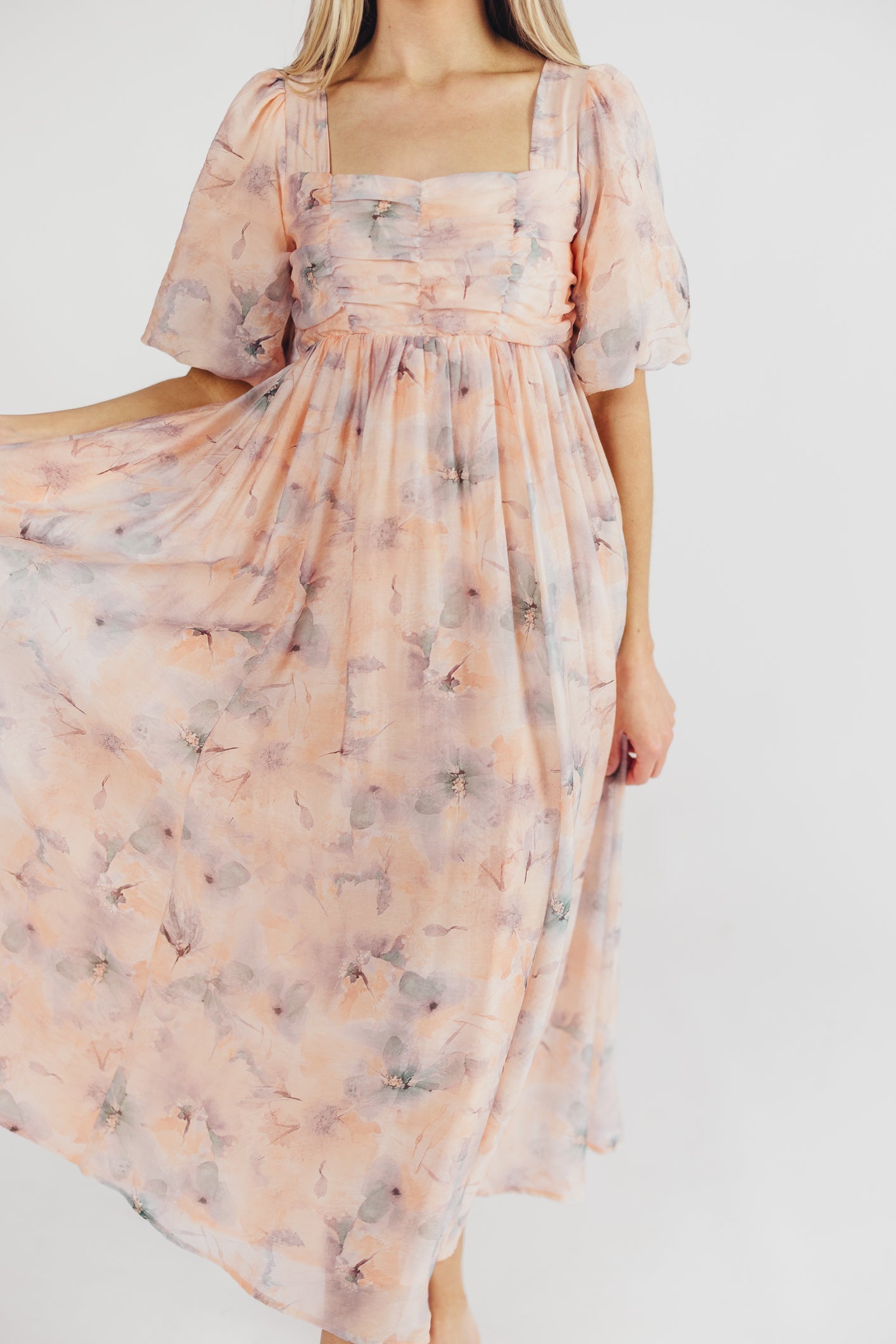 Eden Watercolor Midi Dress in Apricot/Blue Floral