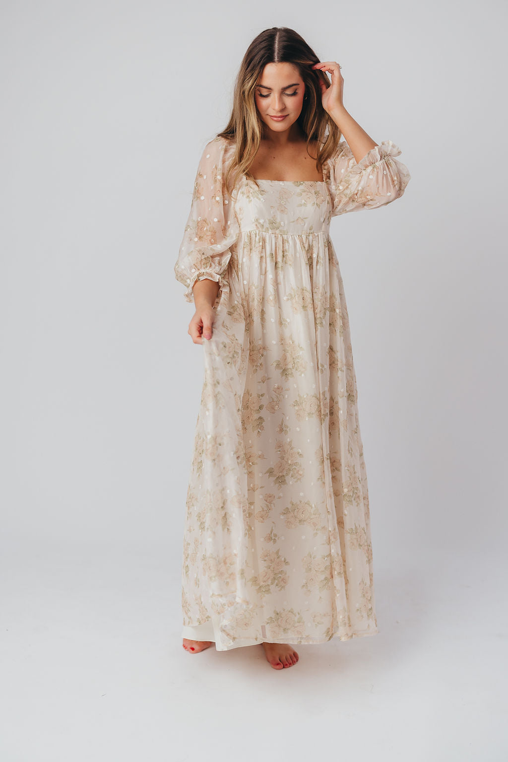 Mona Maxi Dress with Smocking in Cream Floral - Bump Friendly & Inclusive Sizing (S-3XL)