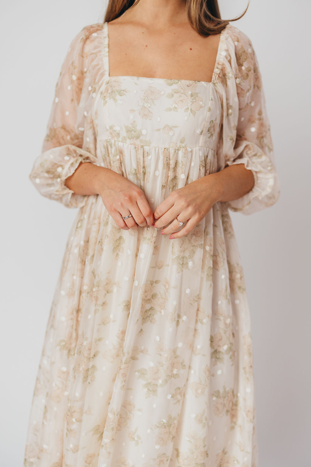 Mona Maxi Dress with Smocking in Cream Floral - Bump Friendly & Inclusive Sizing (S-3XL)