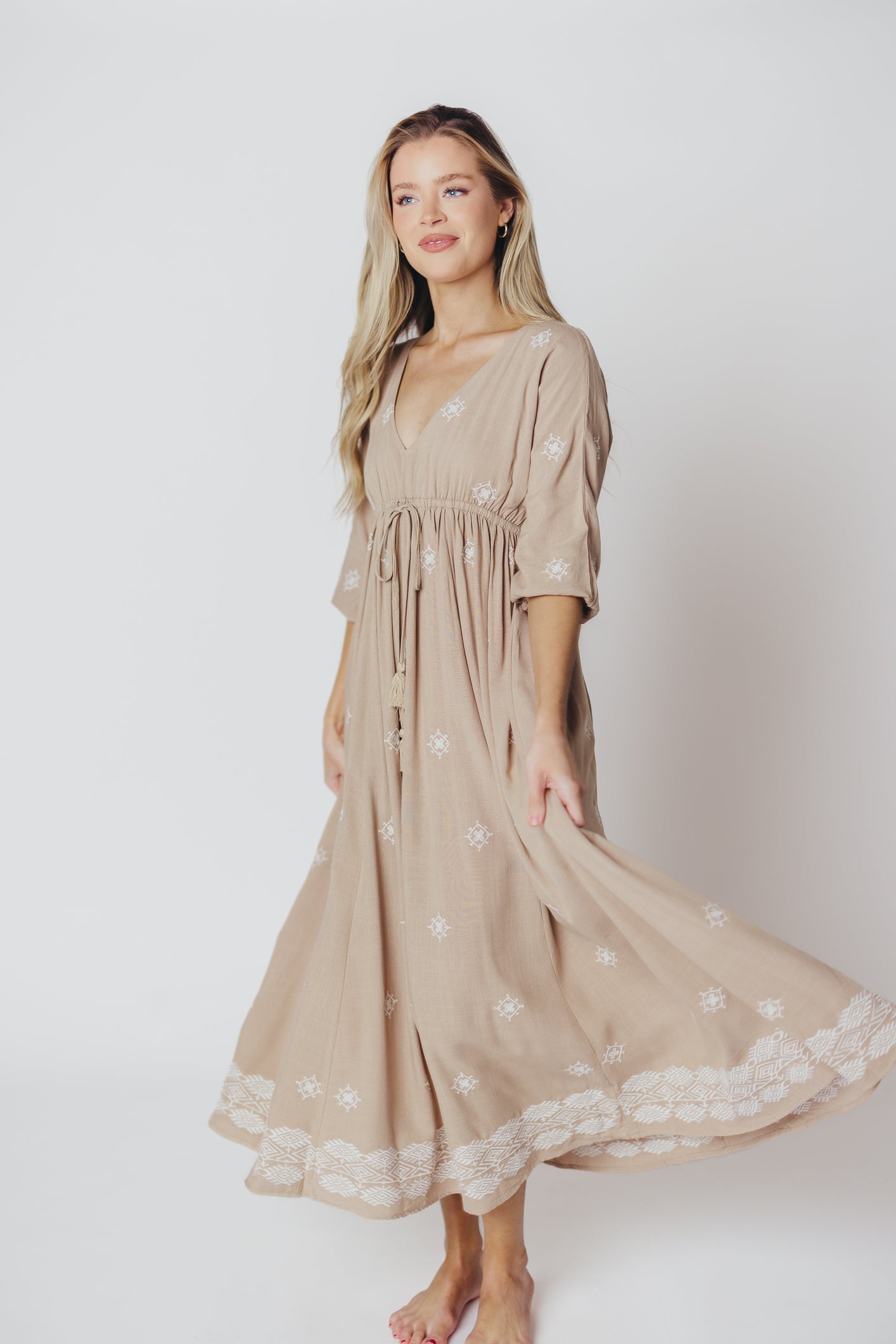 Janette Embroidered Midi Dress in Linen Beige