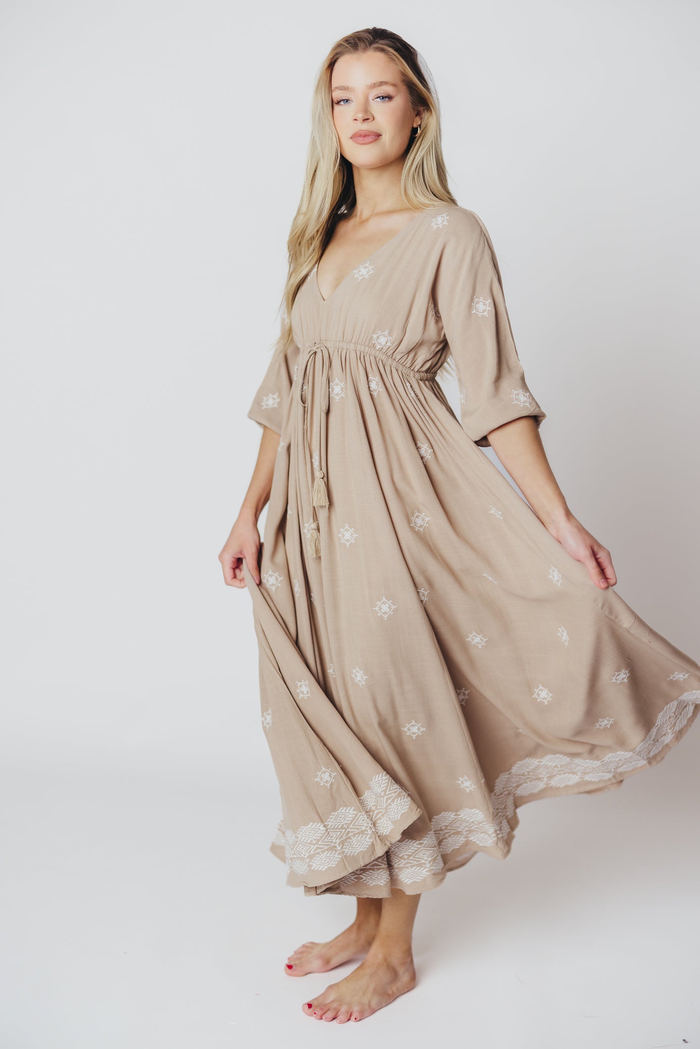 Janette Embroidered Midi Dress in Linen Beige