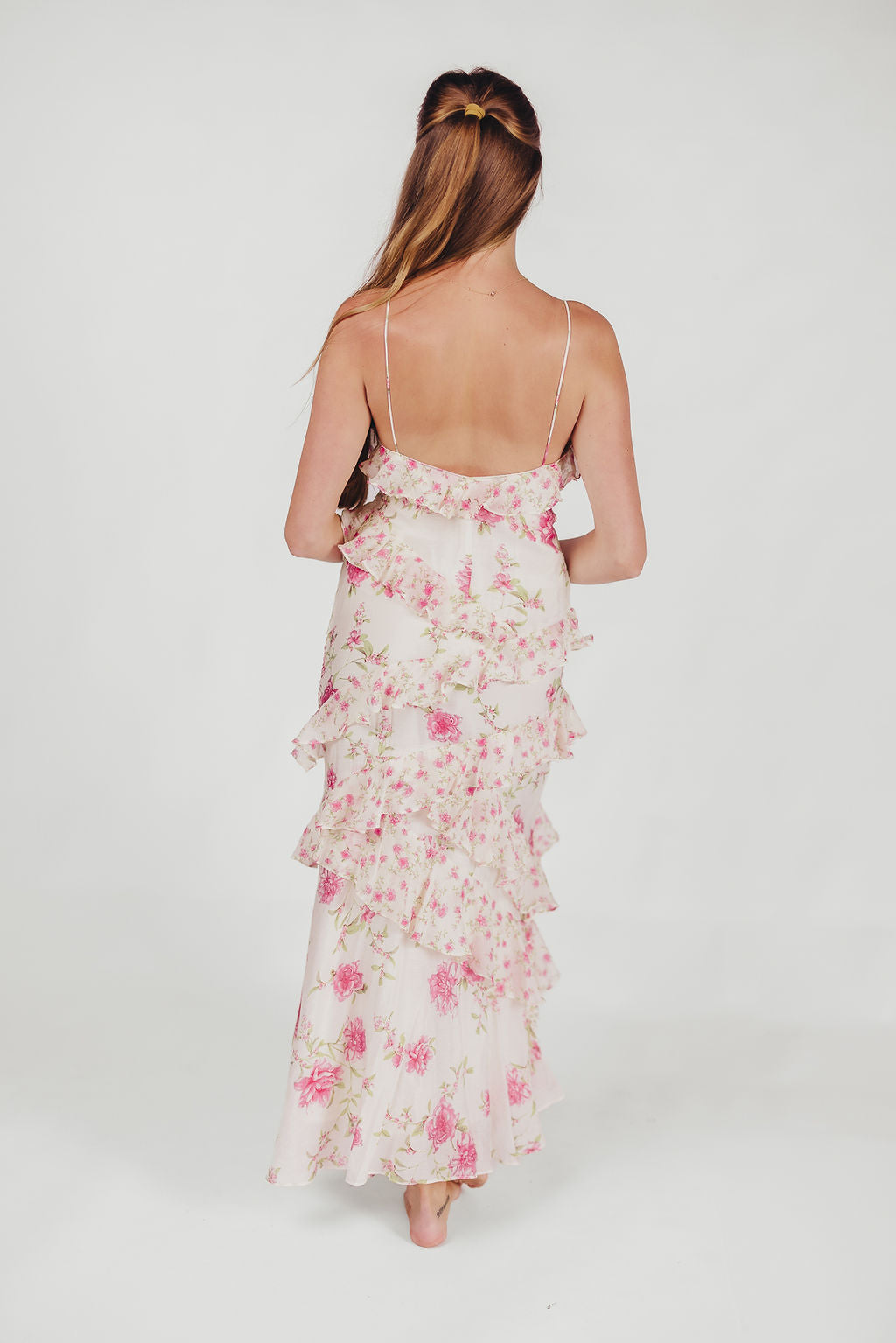 Amelia Ruffle Maxi Dress in Ivory/Pink Floral