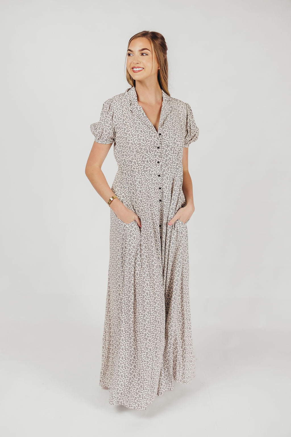 Mariah Collared Button-Down Maxi Dress in Creme Floral - Nursing Friendly