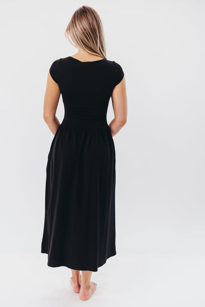 Larissa Short Sleeve Knit Midi Dress in Black