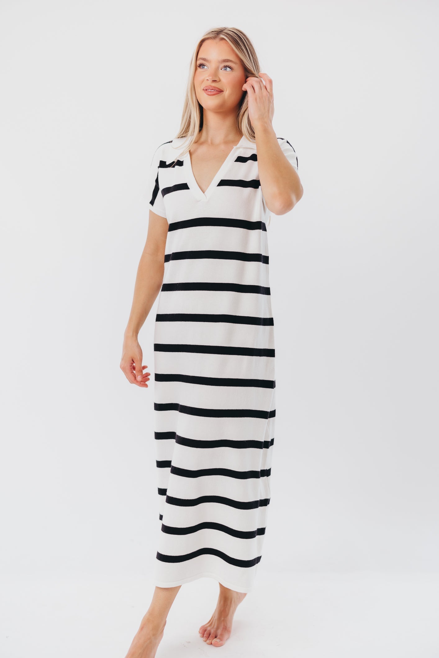 Maggie Knit Maxi Dress with Collar in Off-White/Black Stripe