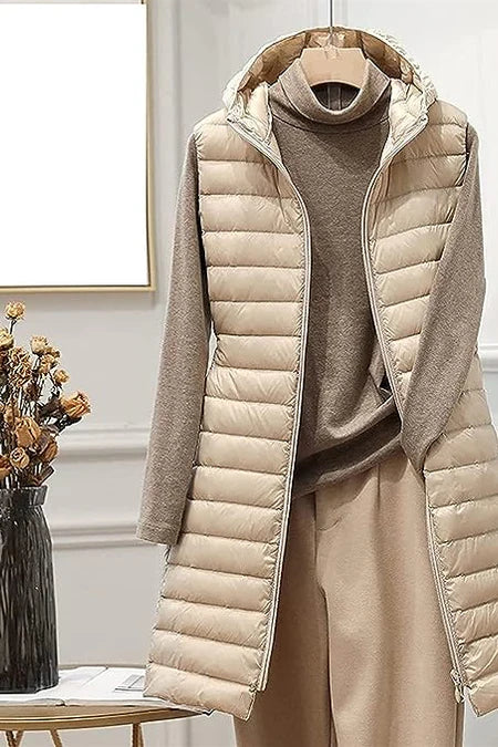 Amalie - fashionable quilted jacket with a hood