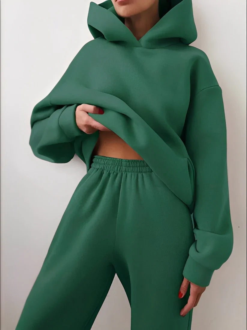 Jasmine loose jogging set with hoodie – women