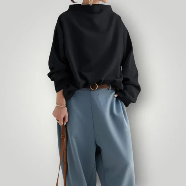 Women's fashionable roll-neck sweaters – timeless winter style