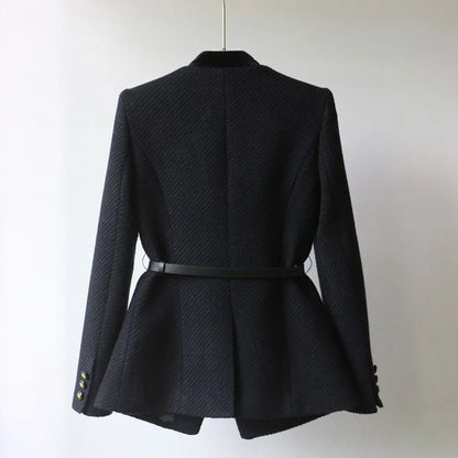 Tailored women's coats with belt and buttons