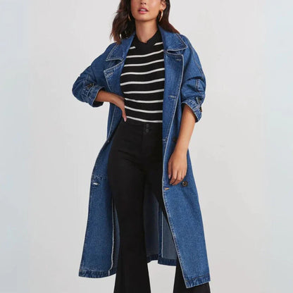 Long buttoned coat with belt – women