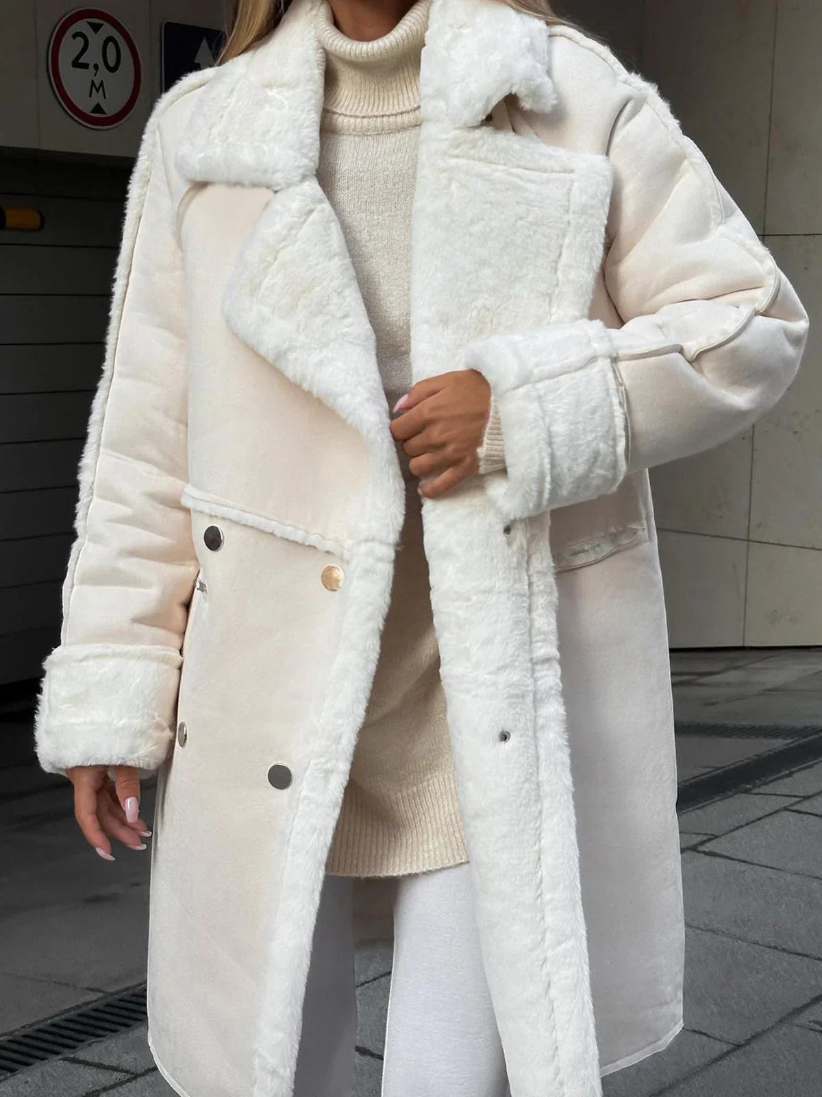 Long warm trench coat for winter – women