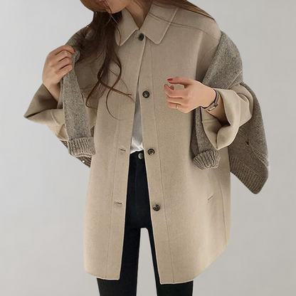 AMI | Waterproof women's trenchcoat