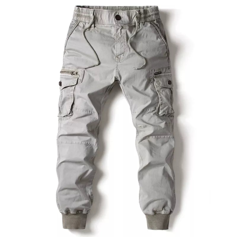 Jonas - comfortable men's cargo shorts with a casual look
