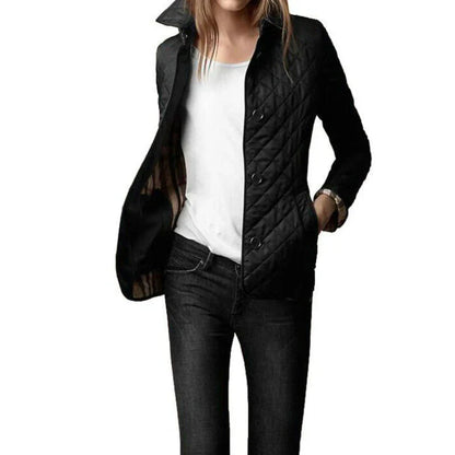 Freya – women's quilted jacket with diamond pattern and button closure