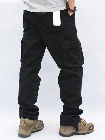 Cargo trousers with multiple pockets – casual outdoor style