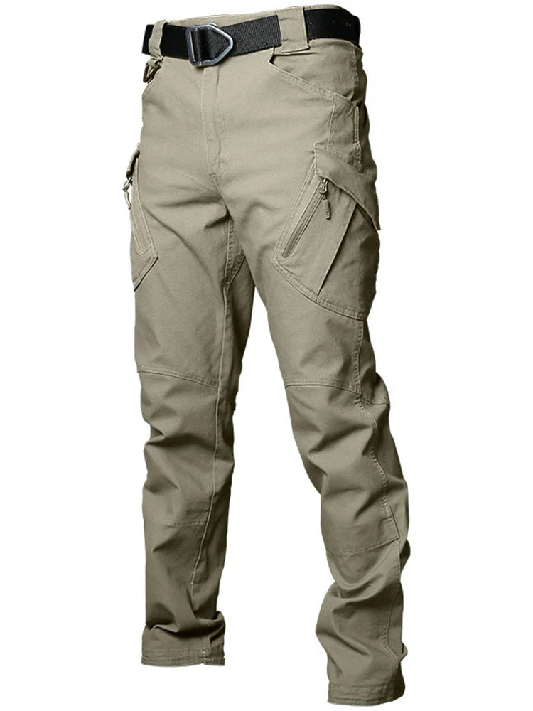 Tactical cargo pants with multiple pockets – men